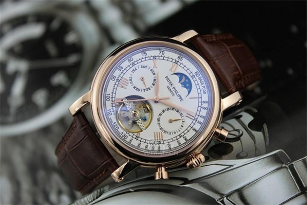 百达翡丽手表进灰了处理技巧是什么(图) 百达翡丽手表进灰了处理技巧是什么(图)